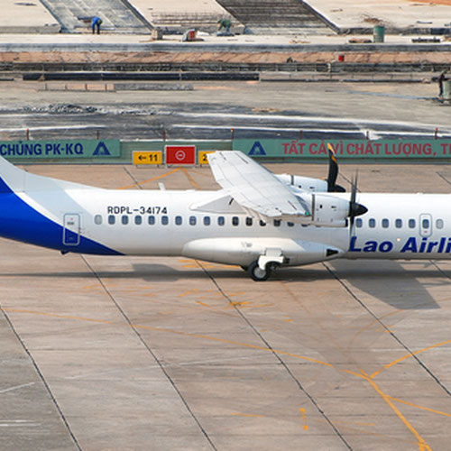 Lao Airlines pesawat 2