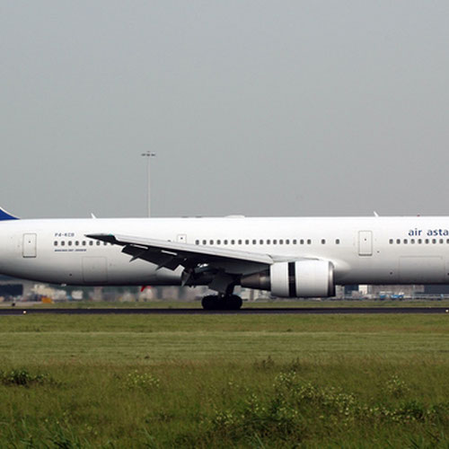Air Astana pesawat 2