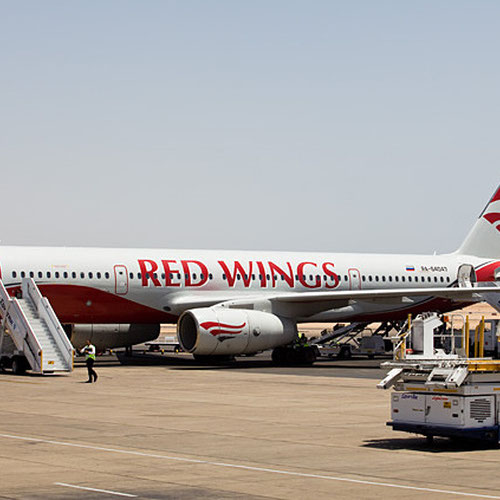Red Wings Airlines avión 3