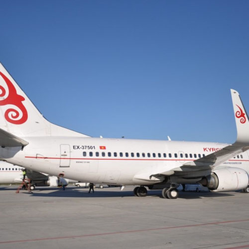 Air Kyrgyzstan avión 3