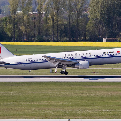 Air China aircraft 3