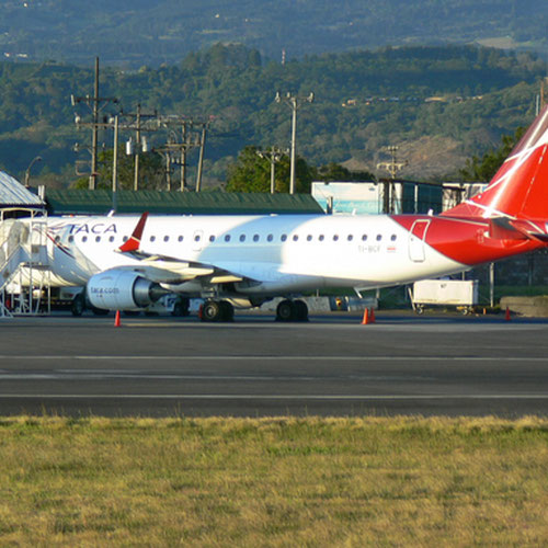 Avianca El Salvador avión 3