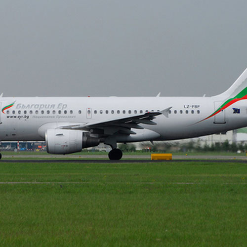 Bulgaria Air aeronave 6