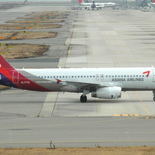 Asiana Airlines aeronave 3