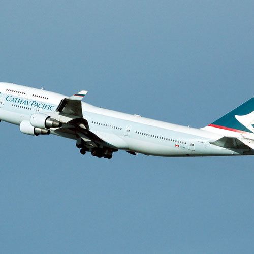 Cathay Pacific pesawat 3