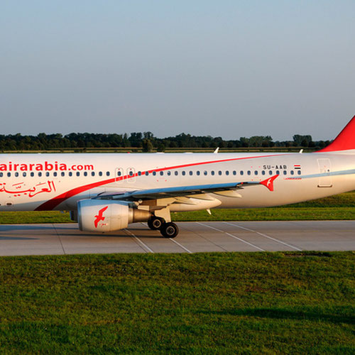 Air Arabia Egypt avión 2