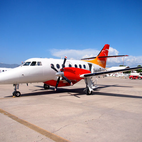 Sunrise Airways aircraft 4