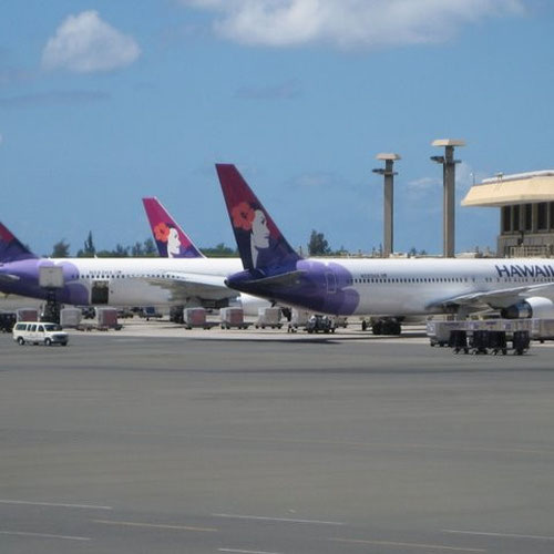 Hawaiian Airlines pesawat 3