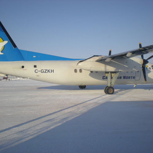 Canadian North pesawat 5