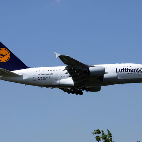 Lufthansa aircraft 7