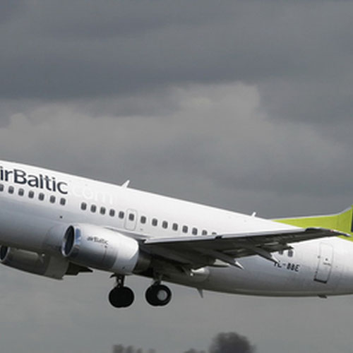 AirBaltic avión 2