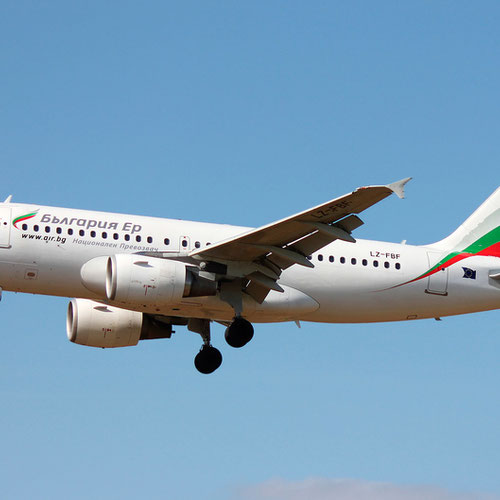 Bulgaria Air aeronave 5
