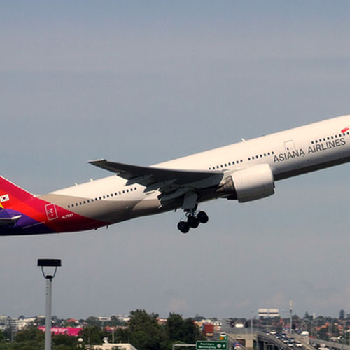 Asiana Airlines aeronave 4