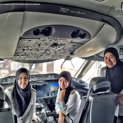 Royal Brunei Airlines aircraft 4