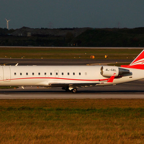 Georgian Airways pesawat 8