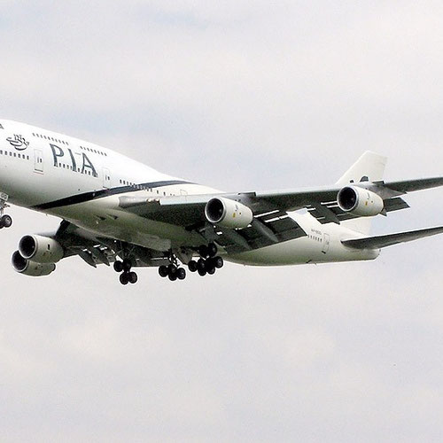 Pakistan International Airlines pesawat 2