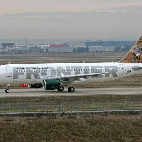 Frontier Airlines avión 4