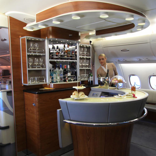 Emirates pesawat 6