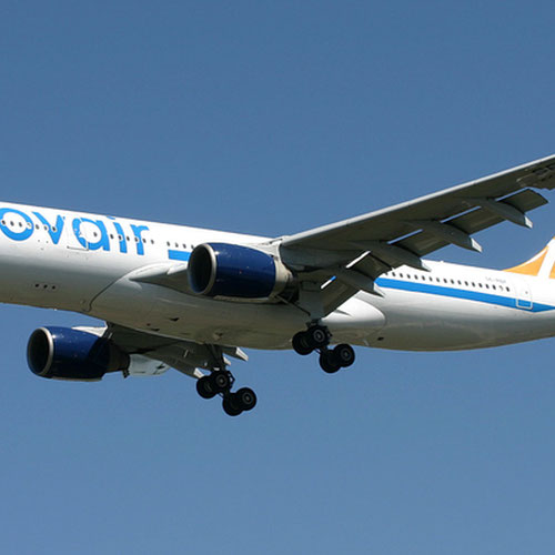 Novair pesawat 4