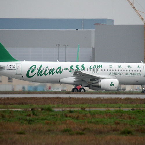 Spring Airlines aircraft 3