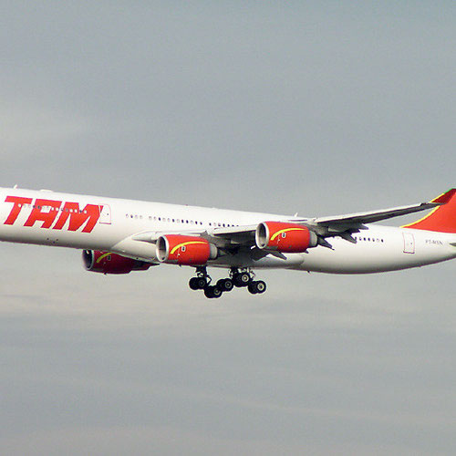 LATAM Airlines Brasil aeronave 3
