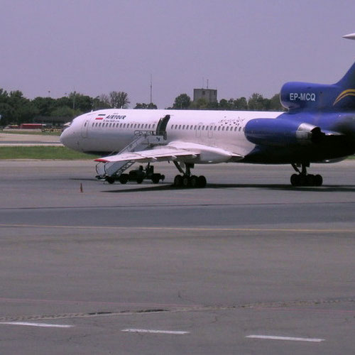 Iran Air Tours avión 2