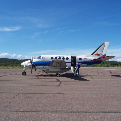 Transwest Air pesawat 4