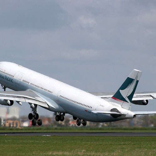 Cathay Pacific pesawat 9