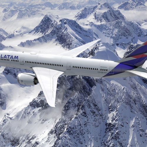 LATAM Airlines Brasil aeronave 6