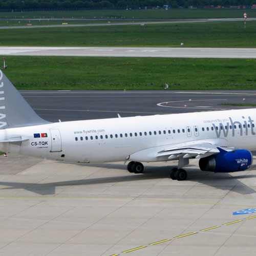 White Airways pesawat 3