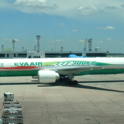 EVA Air aeronave 3