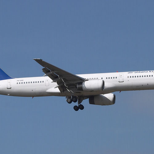 Air Astana pesawat 5