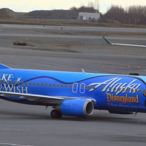 Alaska Airlines aircraft 4