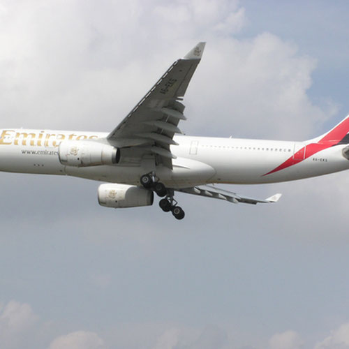 Emirates pesawat 2