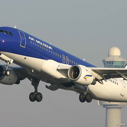 Air Moldova aircraft 3