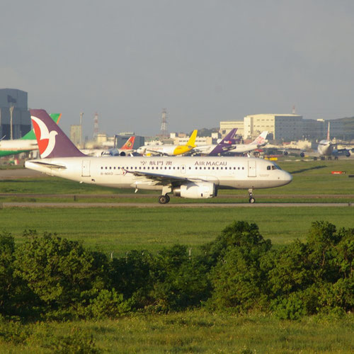 Air Macau pesawat 6