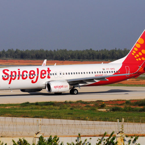 SpiceJet aircraft 2