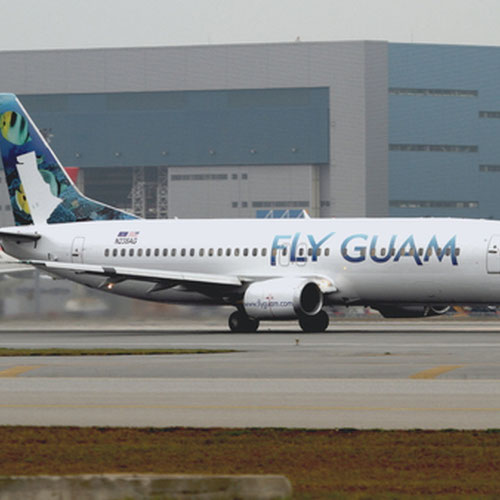 Fly Guam aeronave 3