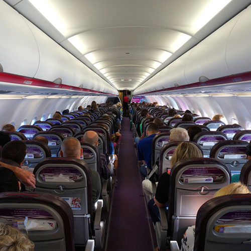 Wizz Air avión 8