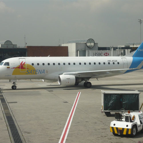 Satena aircraft 7